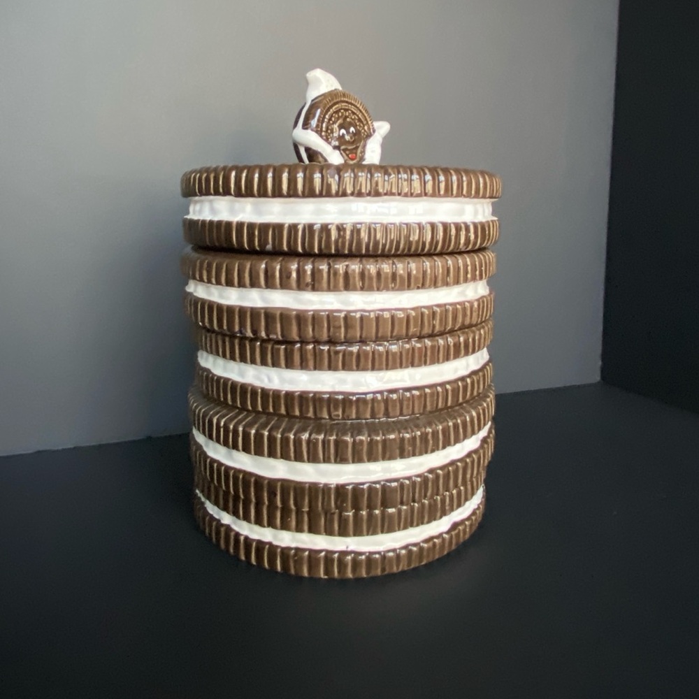 1970's Nabisco Stacked Oreo Cookie Jar Classics Collection Novelty Collectible